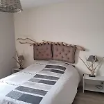 度假居 Le Refuge Du Drapeau Maison Avec 4 Proche Du Centre Historique 第戎