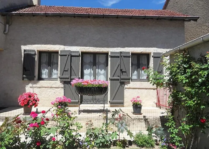 度假居 Le Refuge Du Drapeau Maison Avec 4 Proche Du Centre Historique 第戎