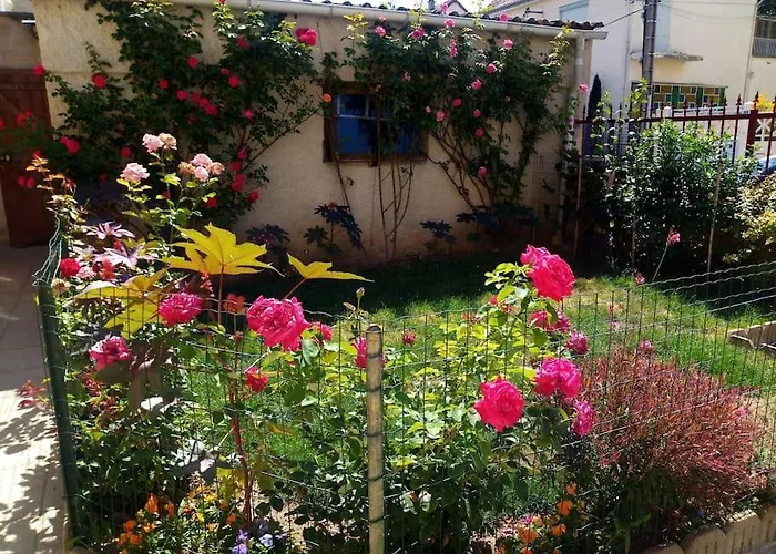 Le Refuge Du Drapeau Maison Avec 4 Proche Du Centre Historique Tatil Evi