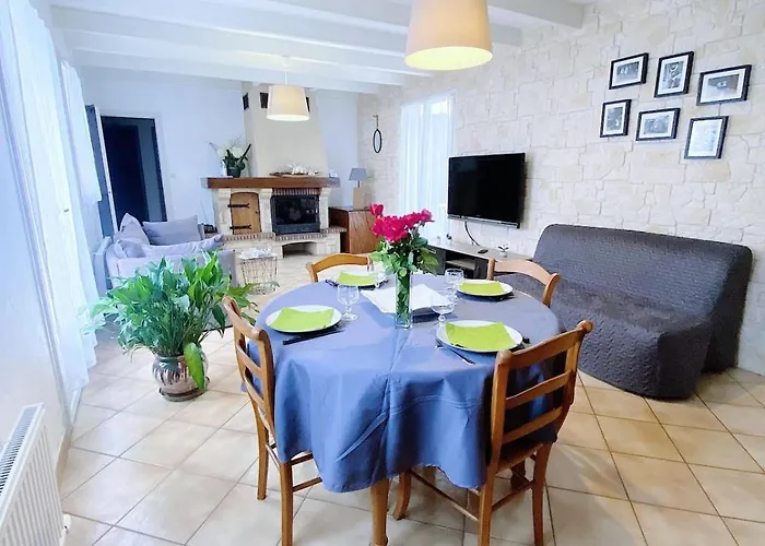 Le Refuge Du Drapeau Maison Avec 4 Proche Du Centre Historique Tatil Evi *